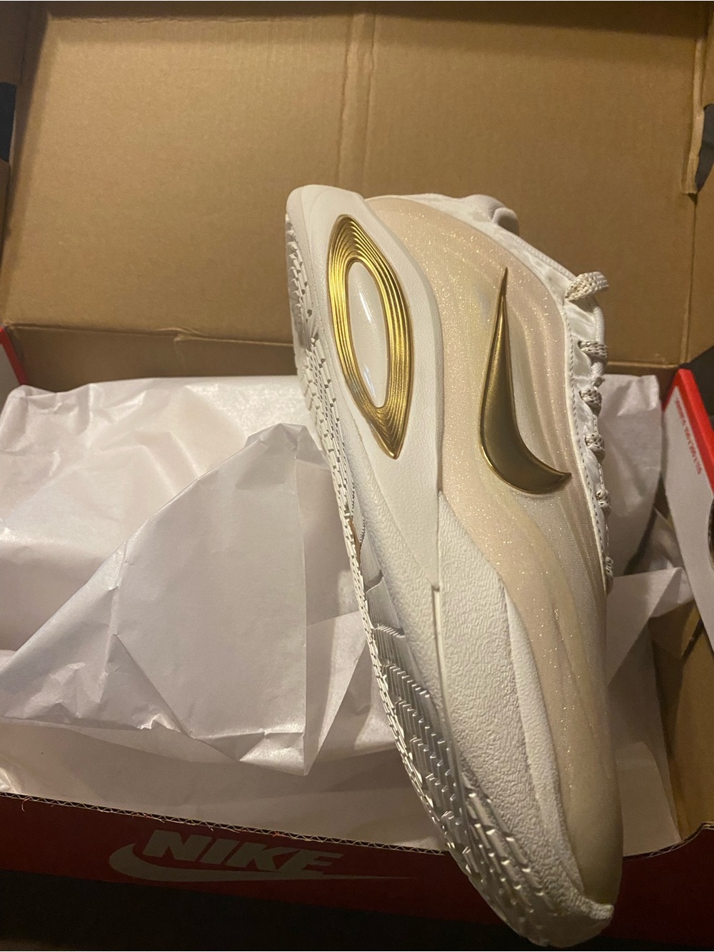 Nike Women's White and Gold Low-Top Sneaker